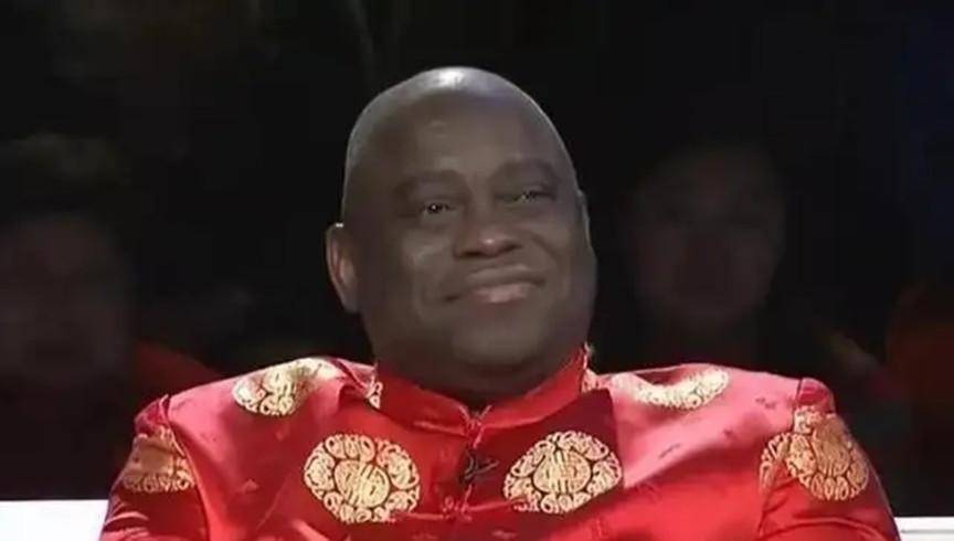 那个远嫁非洲的北大学霸,带着孩子回国卖盒饭,再见老公已是大官