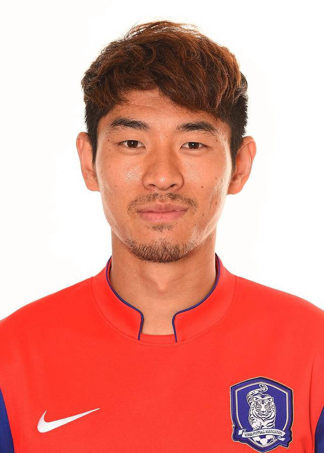 迎来重磅新成员——k联赛冠军球星河大成加盟执教_助教_严鼎皓_战术