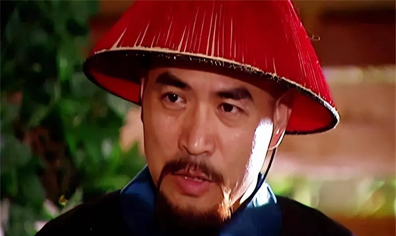 陈梦雷:32岁触犯康熙,72岁得罪雍正,90岁去世,为中华留下至宝_李光地