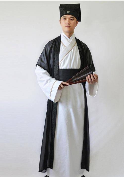 朱元璋上联:千里为重,重山重水重庆府,秀才对出下联,换来官职