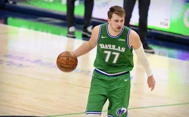 58亿!独行侠养虎为患!老队友成x因素,东契奇力不从心