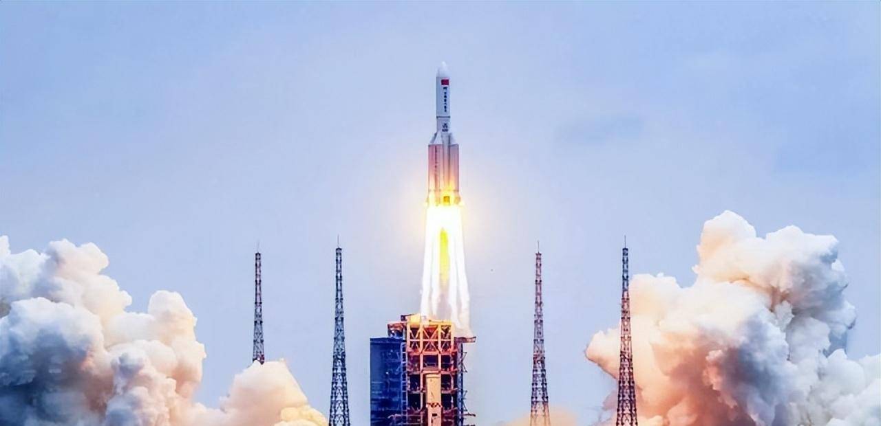 每年发射卫星的数量都在增加,总的来说,印度在火箭运载,卫星导航领域