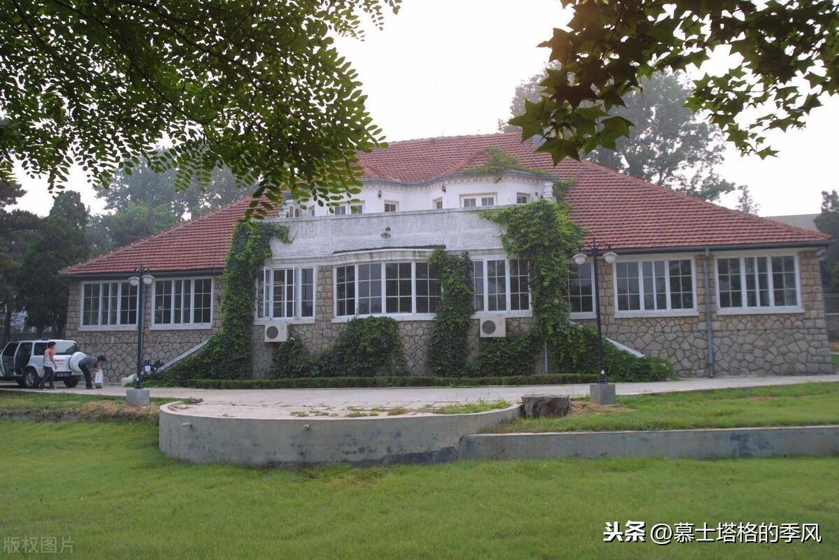 五凤楼,北戴河著名的老别墅群,一共5栋,是著名民族企业家周学熙的次子