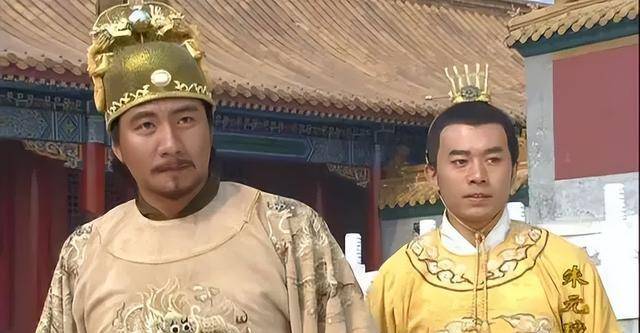 朱元璋给儿子剥橘子试探他,马皇后得知后,让儿子"快跑"_朱棣_朱允炆