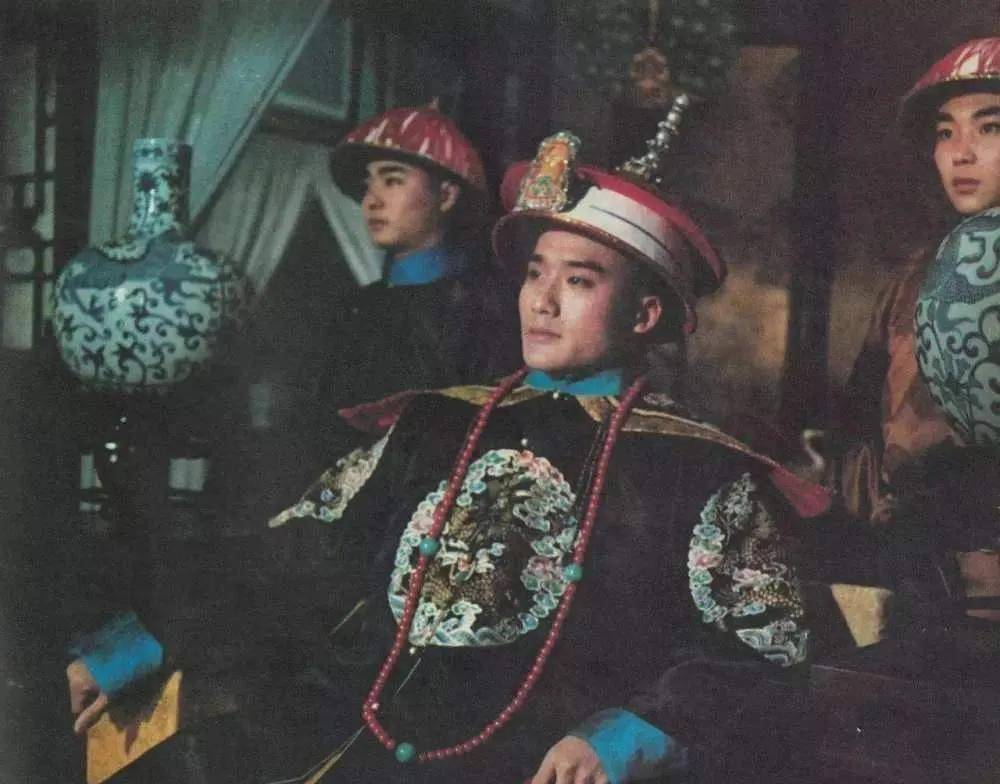 资质平平的奕詝是如何荣登大宝,又会将风雨飘摇的大清带往何处?