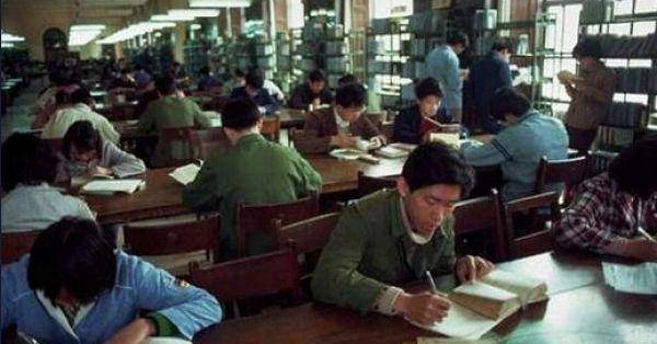 30年前的大学生啥样？图4为北大的女生宿舍，图7场景令人感动落泪-北大现任校花