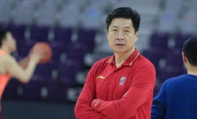李春江将重新出山,cba多队教练大调整,山东有意聘跑轰大师