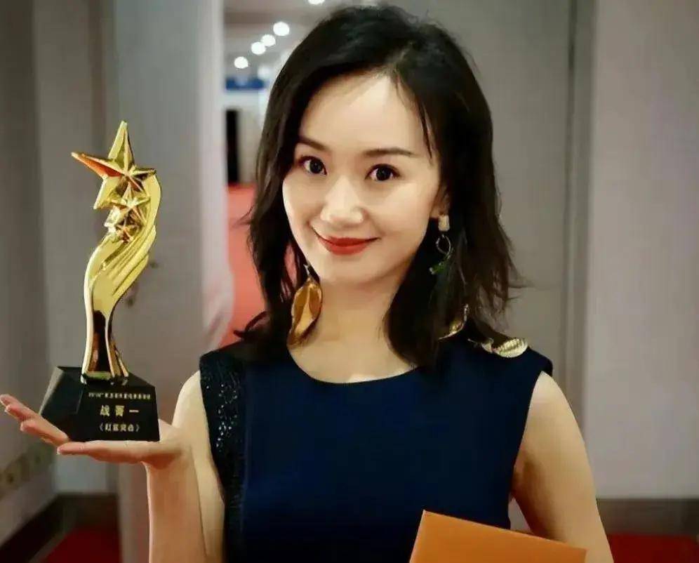 "的女演员:靠甄嬛传出圈,38岁又凭《狂飙》再爆红_战菁一_表演_实力