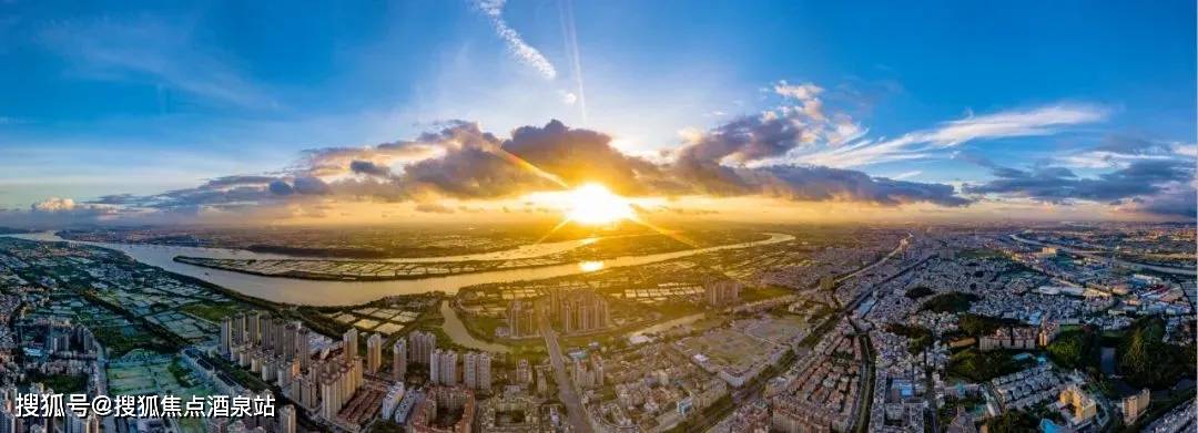 南沙港铁路,首条广州南沙自贸区客货共线铁路,从均安站出发,三站到达