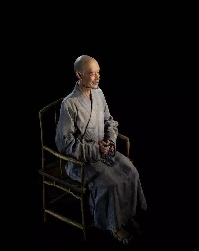 弘一法师圆寂之前:拒绝服药吃饭,临终留下悲欣交集四字遗言