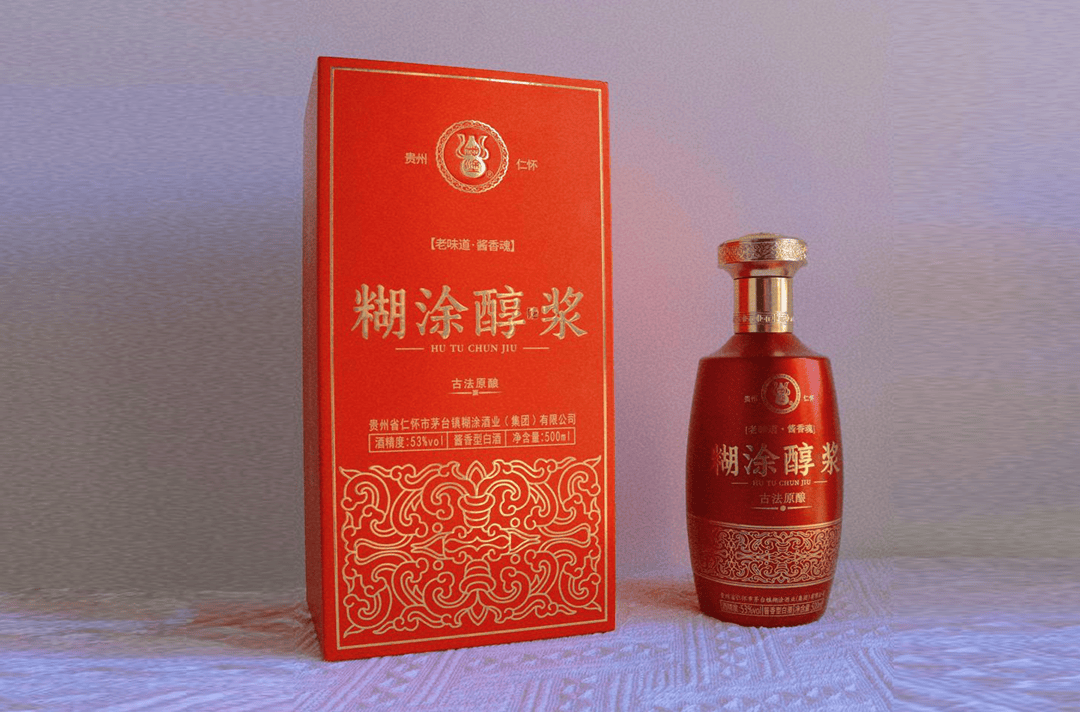 颇有辨识度的的经典酱酒,糊涂醇浆采用高品质大曲坤沙古法酿造工艺