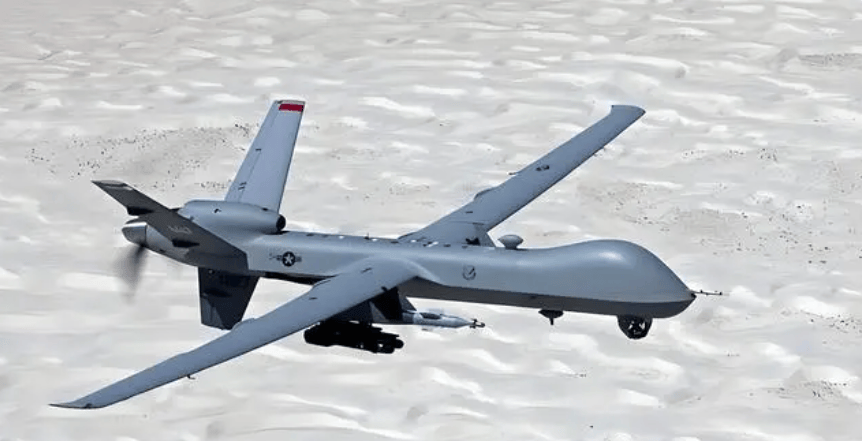 胡塞武装公布视频,美"死神"无人机当场被击落,白宫尊严再次遭到挑战