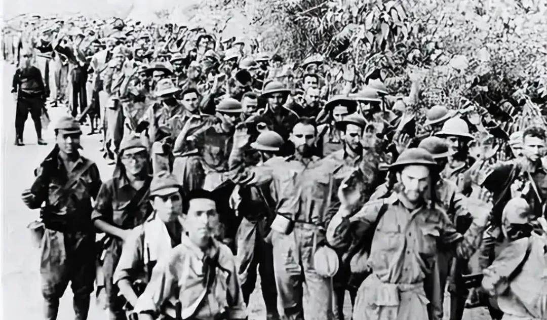 6,1954年,法国与越南签订《日内瓦协定》,承认越南,老挝与柬埔寨的