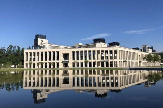 深圳北理莫斯科大学学费贵不贵?"地道"的语言教学,性价比超高