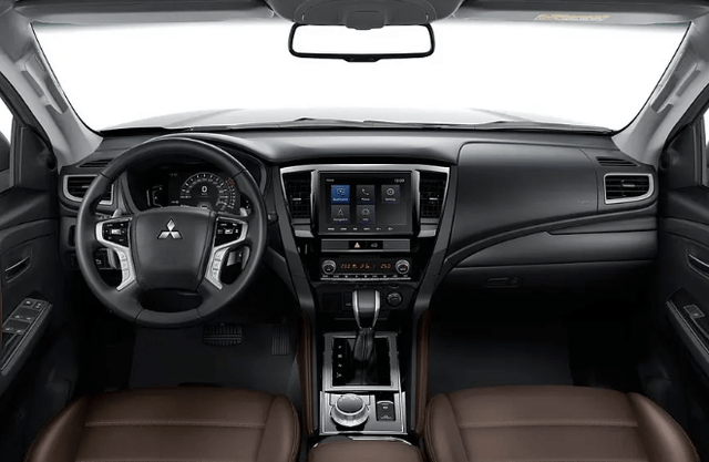 三菱发布特别版帕杰罗!全黑车身 专属套件,限量200台,售价56万