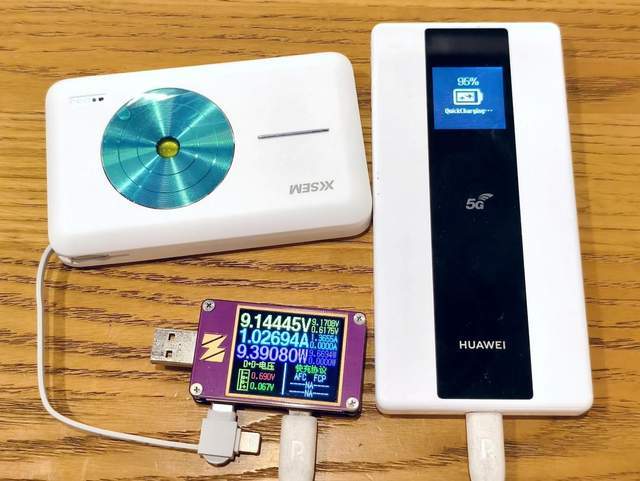 颜值别致又全能实用的充电宝,西圣PB无线充电宝上手体验