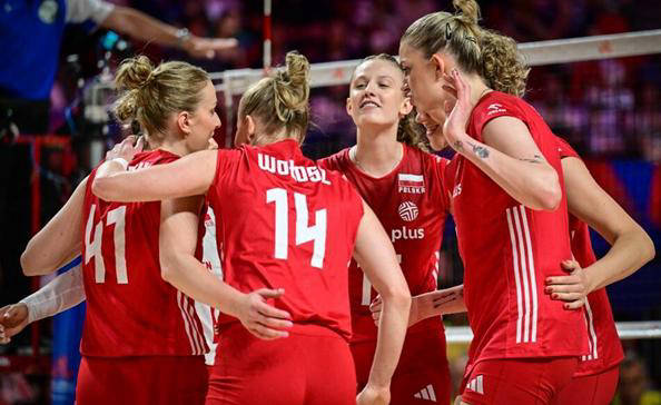 世界女排巴西豪取9连胜,领头羊波兰遭遇首败摘榜首