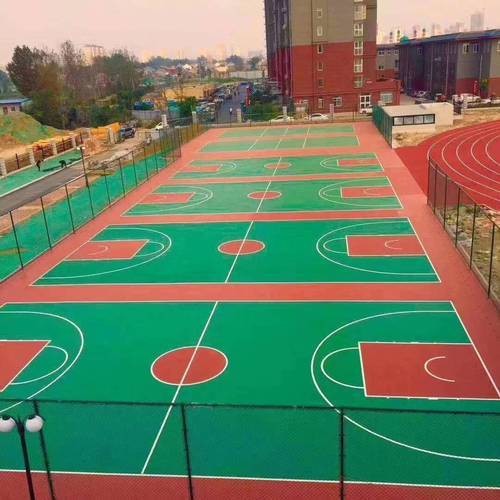 如何选择适合室外篮球场的塑胶材料