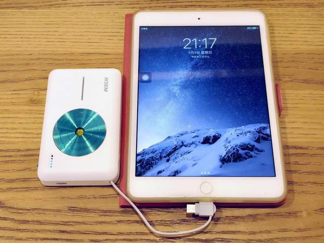 颜值别致又全能实用的充电宝,西圣PB无线充电宝上手体验