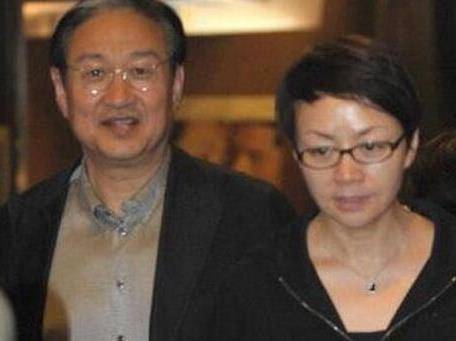 当时都以为会遇到很多难题,但是宋丹丹竟然与现任老公赵玉吉前妻的