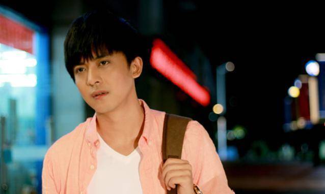 李佳航回怼网友:我是你爹.网友:不愧是爱情公寓最有种的男人