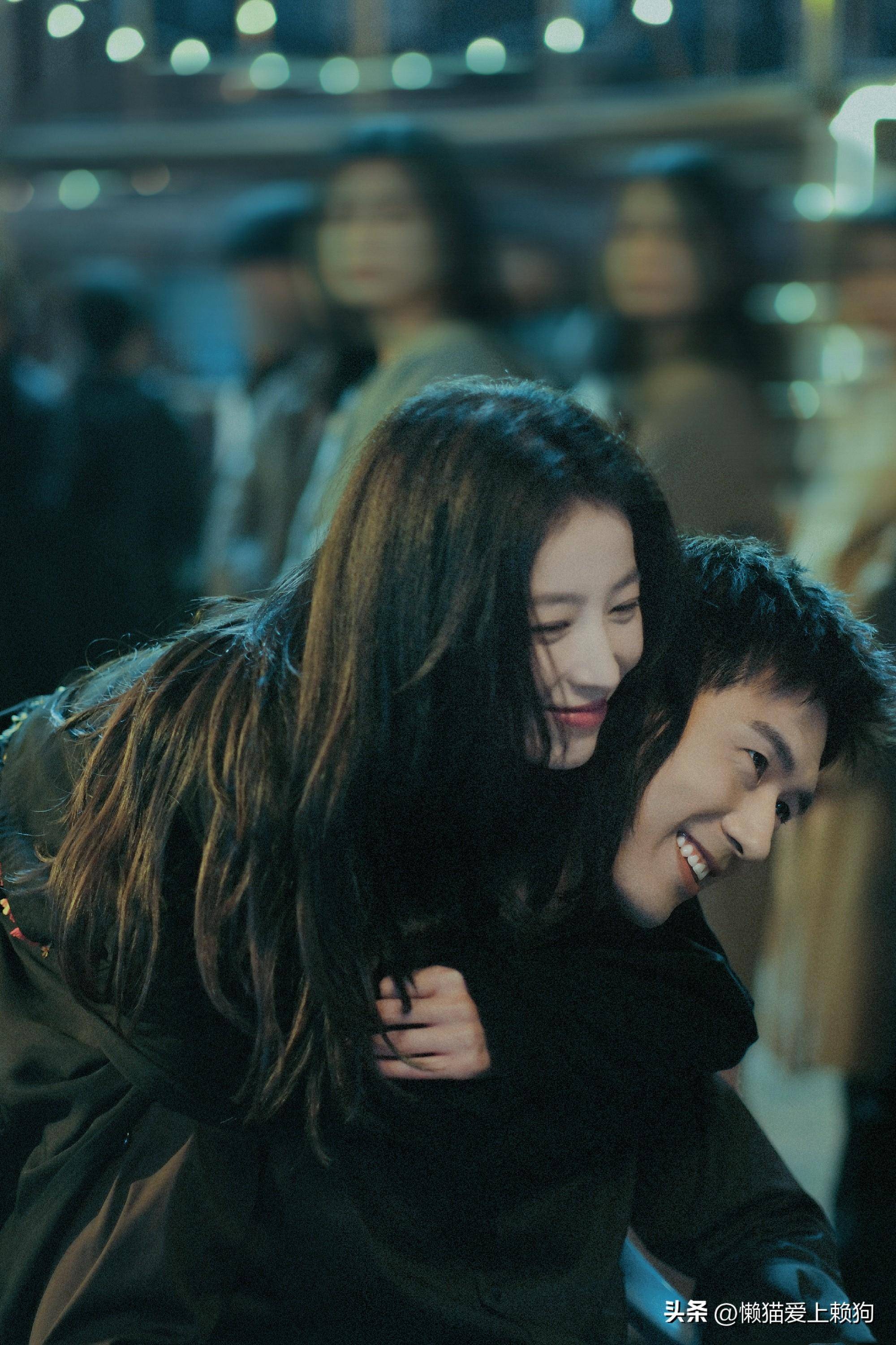 周雨彤,别再"收割"了!内娱的高富帅都已尽数被你"收入帐下"