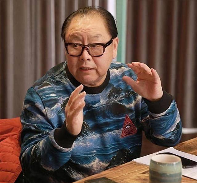 戏里的"猪八戒"马德华,贪吃,好色,戏外模范丈夫娶"嫦娥"