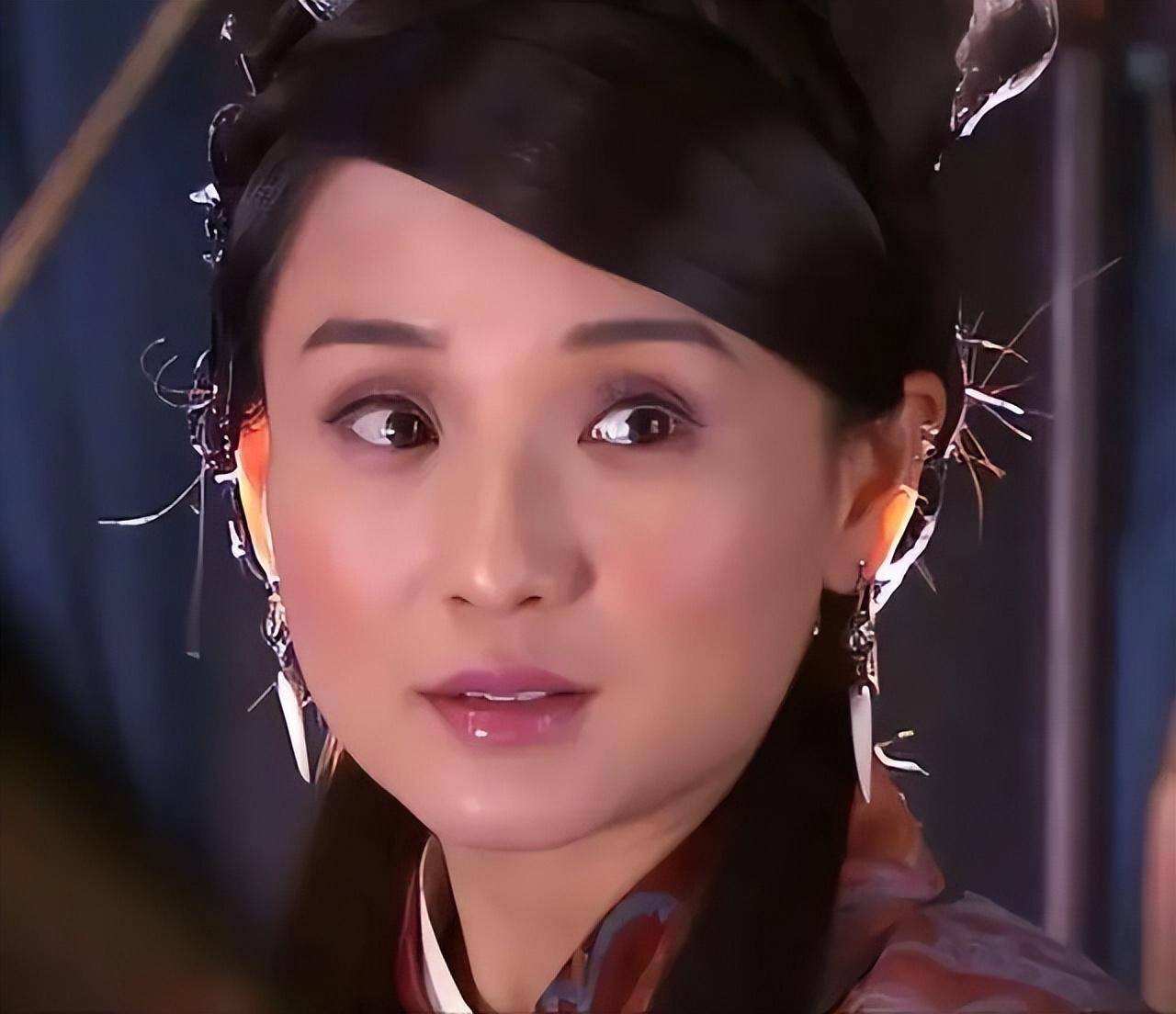 六版黄蓉惊艳登场对比,谁才是当之无愧的最美"中年俏黄蓉"?