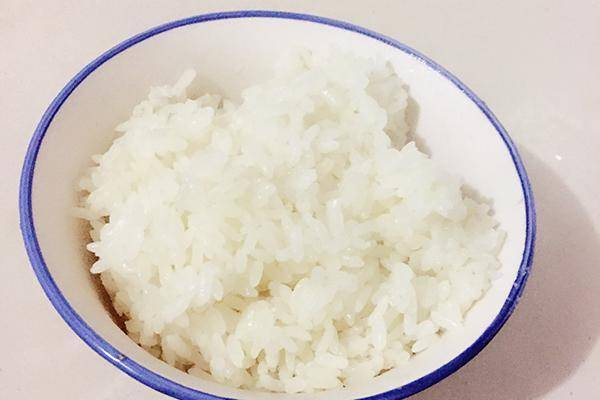 哪种方式更健康 很多人吃错了 长期吃米饭和长期吃面食