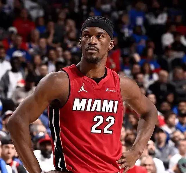 金州勇士队对吉米·巴特勒表现出兴趣