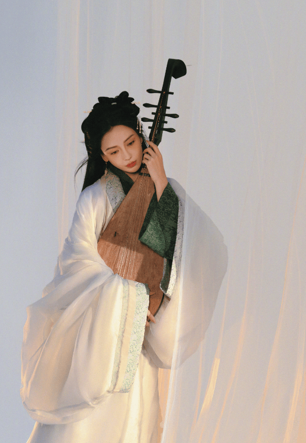 青衫琵琶客造型,最新古风写真,梦回《风起陇西》柳莹_营业_网友_花魁