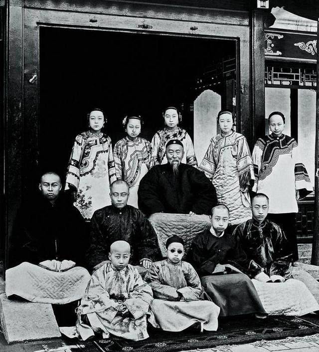 张爱玲的成名并非偶然,而是跟她的出身有关