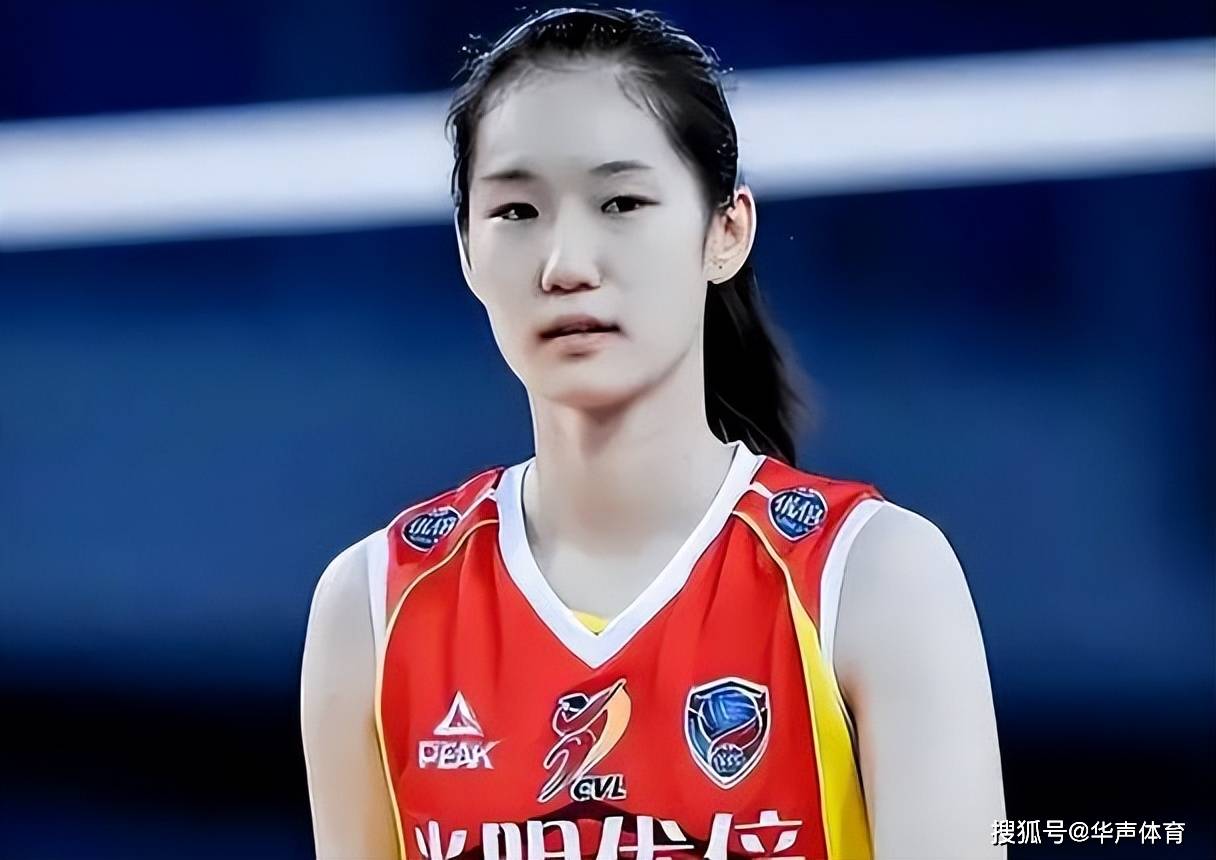 中国女排新人抢眼,21岁小将力压张常宁成得分王,未来可期!