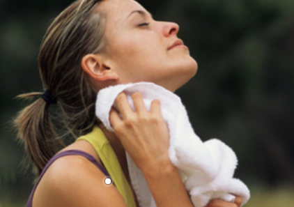 夏天天气很热,如果鼻头经常流汗的话,那说明你可能出现了肺气不足的