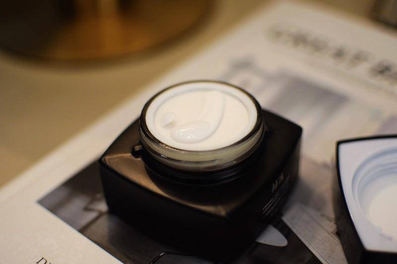 赫徕力作: 独创三段六型,千元淡纹致功效体验