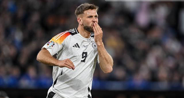 11平局让德国队憾失胜利,纳格尔斯曼疑问决定导致失利