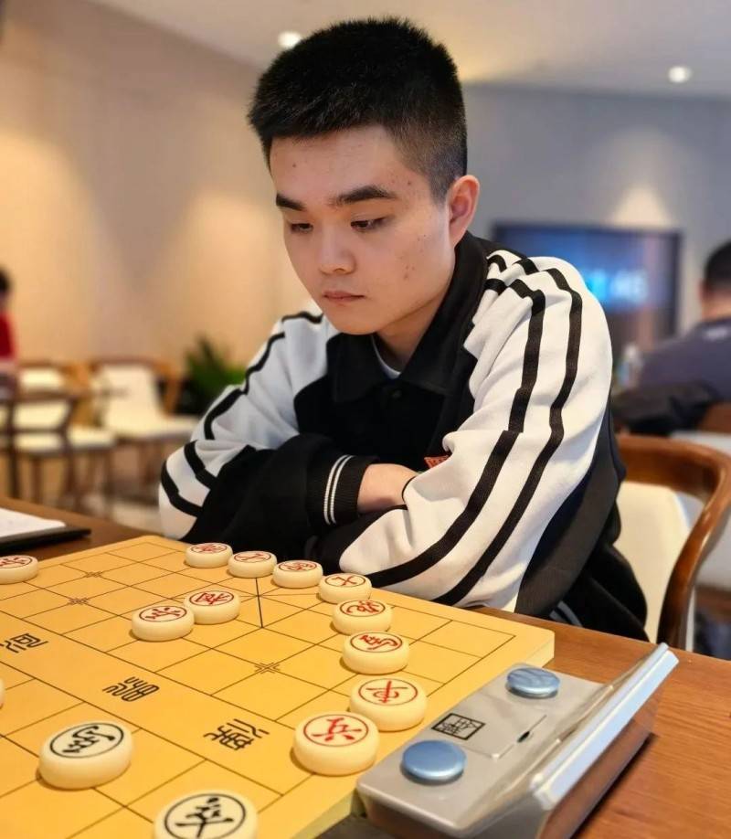 浙江象棋队出征世界舞台展现中国智慧