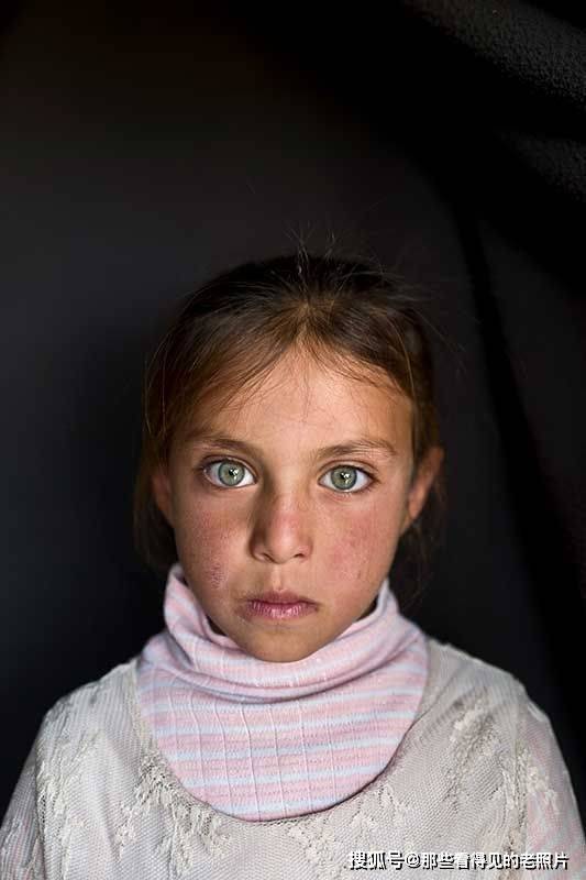 叙利亚内战爆发 生活在国外难民营中的叙利亚小孩