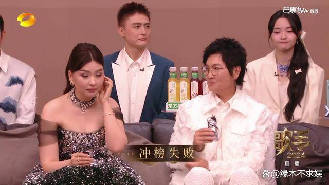 原创            《歌手》第八期：黄宣淘汰，汪苏泷哭了，网友称节目赛制太折磨人-我是歌手第二季黄贯中