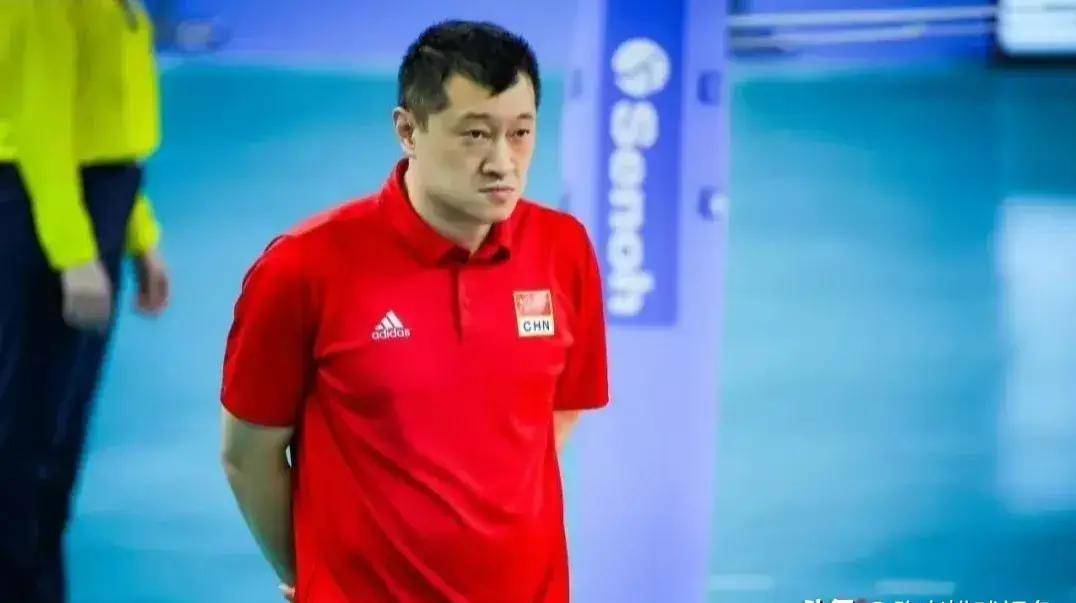 中国U20女排大胜对手48分，匡奇上演车轮战，王音迪12中8-u20排球赛程