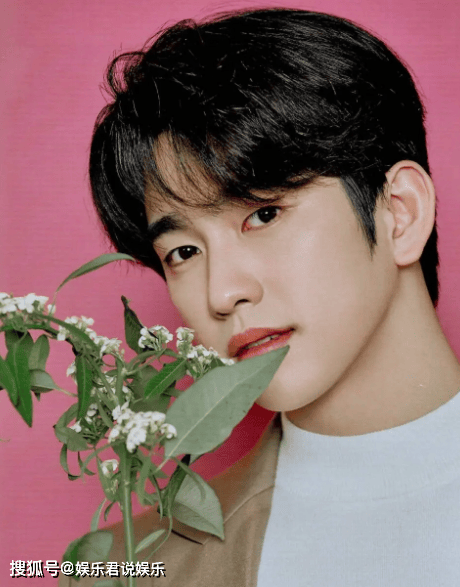 盘点拥有迷人酒窝的韩剧男神!这位男演员让粉丝想在酒窝里游泳!