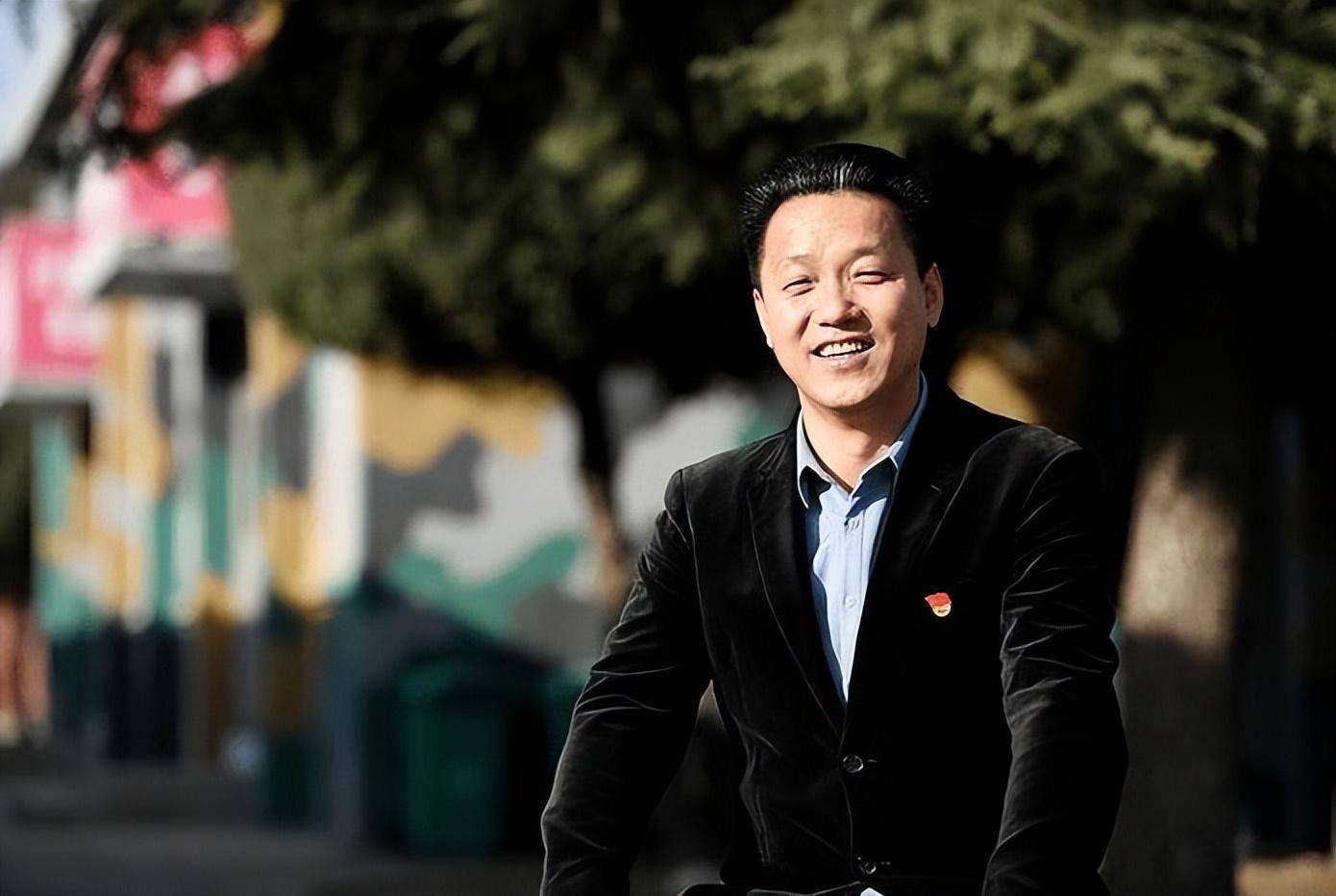 回顾曾轰动全国的"北大保安高考第一人"张俊成,如今怎样了