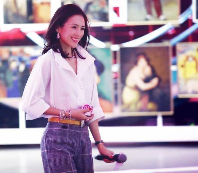 有一种"卸妆"叫章子怡,看到她真实颜值后,网友:国际范
