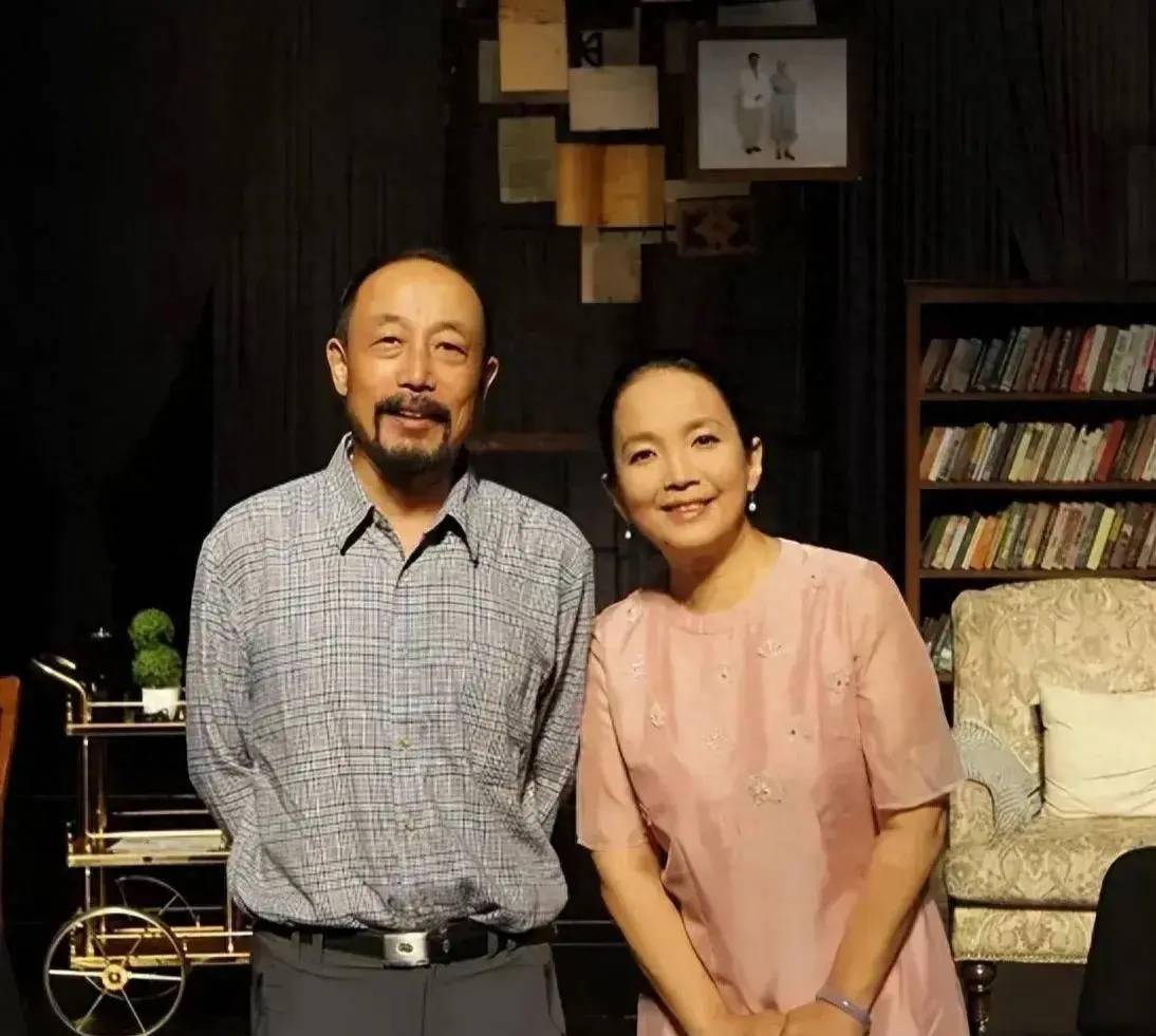 演员孙海英再现辱华言论,称洞庭湖溃堤无人管!评论区炸了