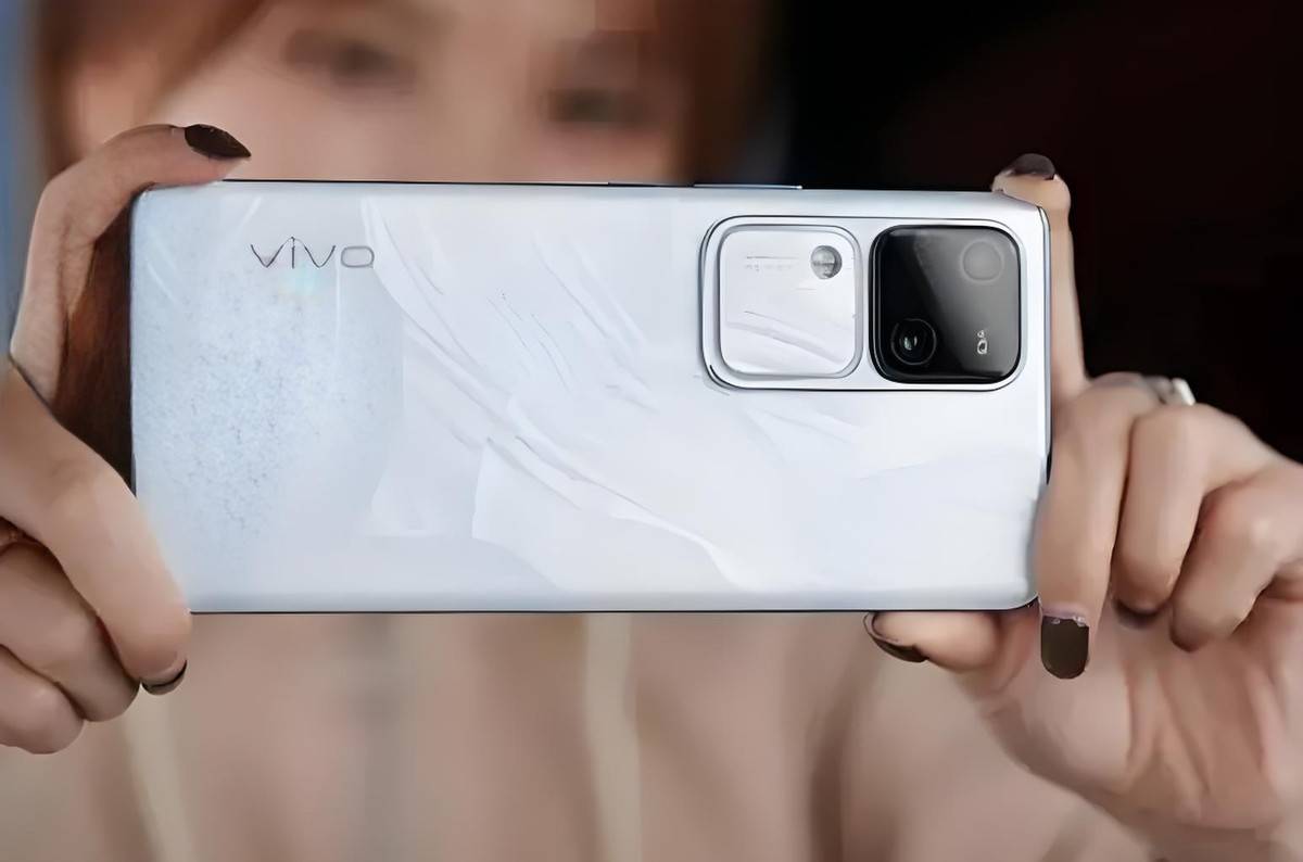 vivo不讲武德，vivo S18跌至1488元，彻底沦为千元机 