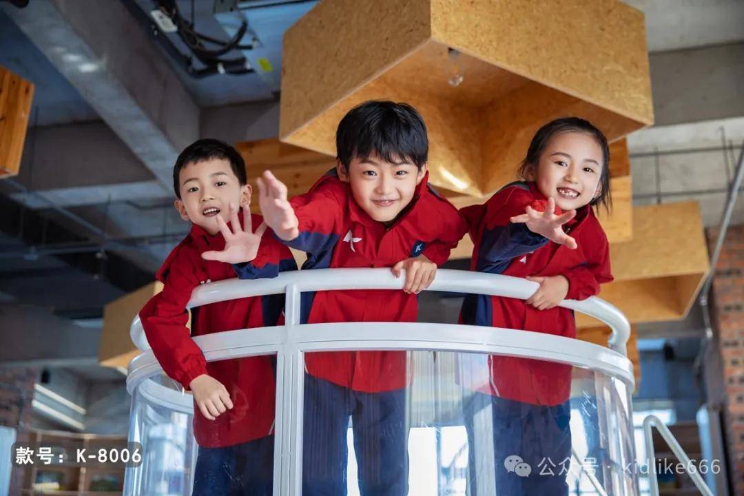校服改革：塑造学校形象与提升学生认同