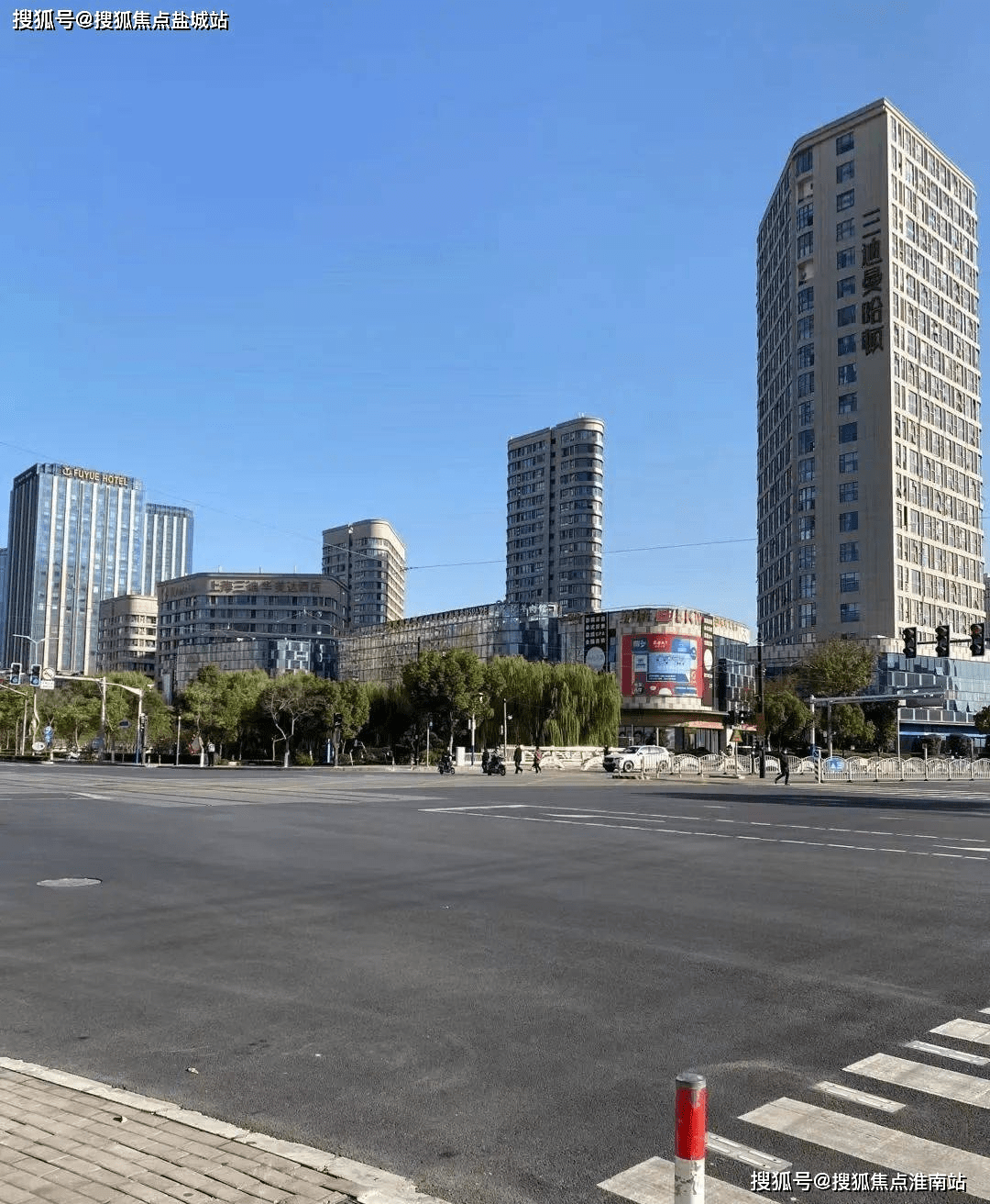 没有之一,出门即能享受地铁,地铁9号线大学城站一公里,有轨电车光星路