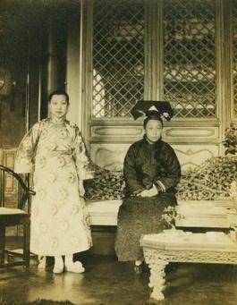 是清朝末代皇后婉蓉的母亲朗贝勒府二格格爱新觉罗·恒香