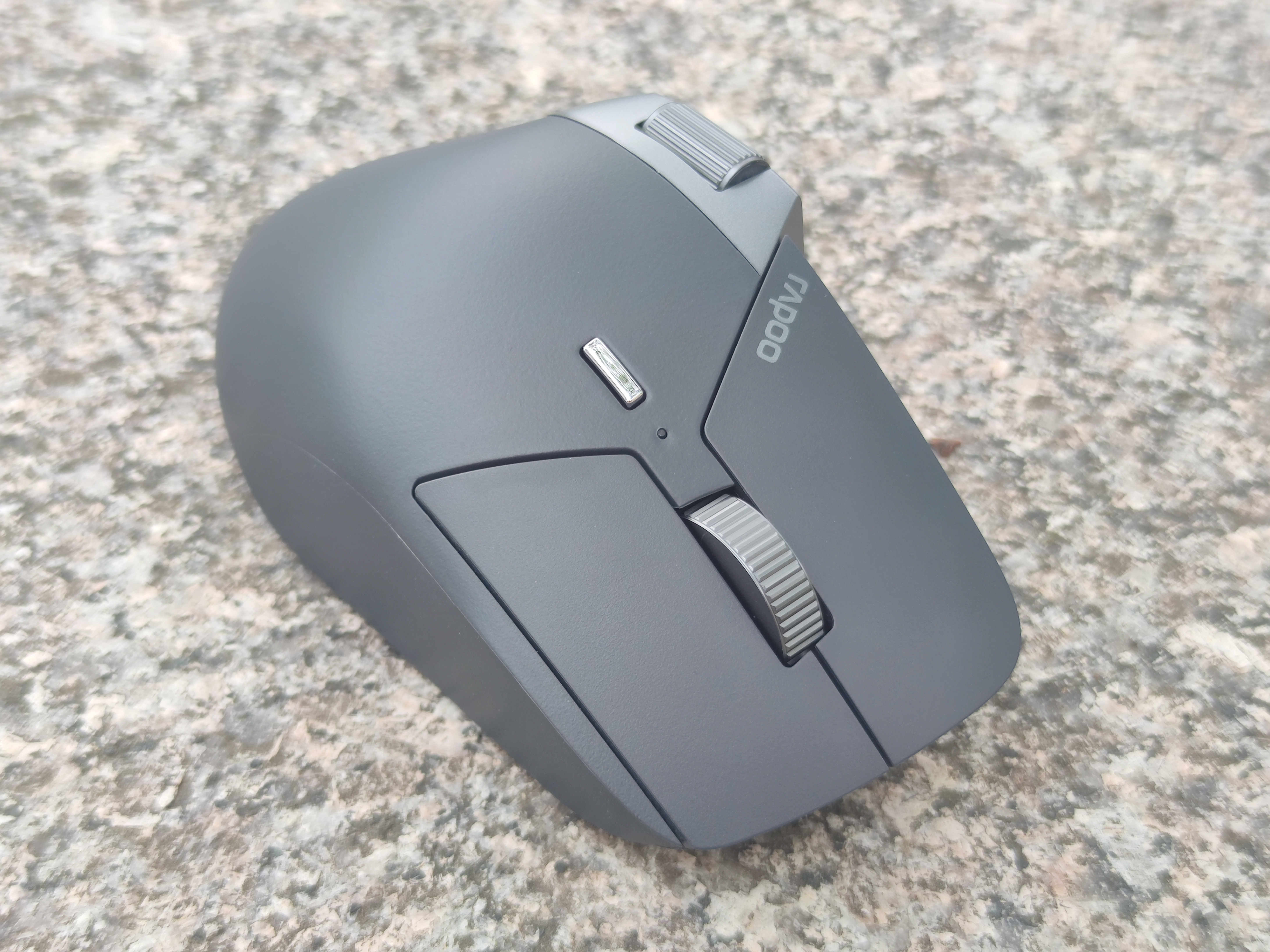 雷柏MT760&amp;MT760 min多模无线鼠标：商务办公的跨界神器