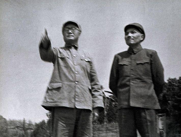 都知道，101是林总，那其他三位野战军司令员的代号是多少？_战场_时期_解放战争